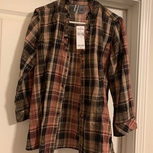 NWT Buckle BKE red brown plaid